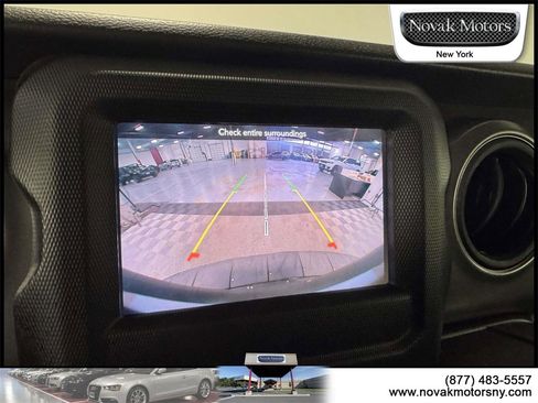 Used 2023 Jeep Wrangler Sport S image 22