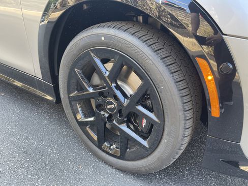 New 2026 MINI Cooper S image 5