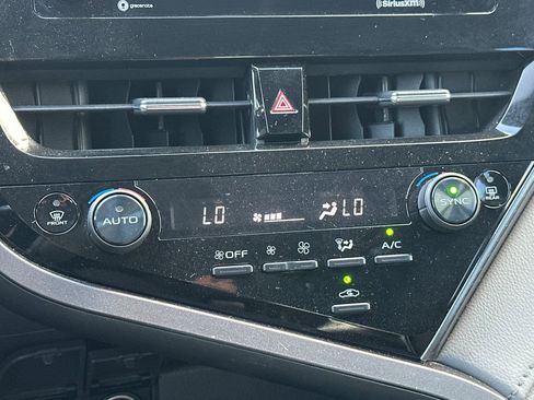 Used 2023 Toyota Camry LE image 23