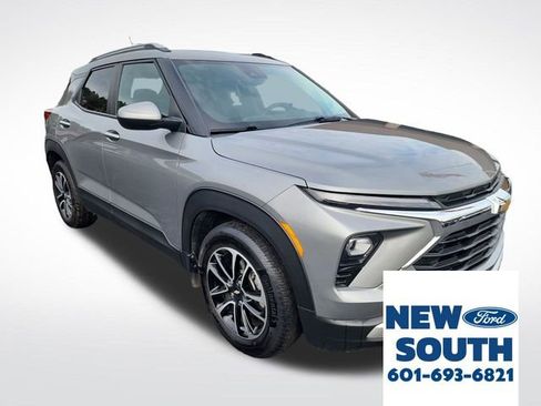 Used 2024 Chevrolet TrailBlazer LT w/ Convenience Package image 7