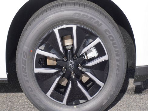 New 2026 Toyota bZ image 5