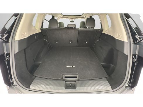 Used 2023 Nissan Rogue SV w/ SV Premium B Package AWD/4WD image 22