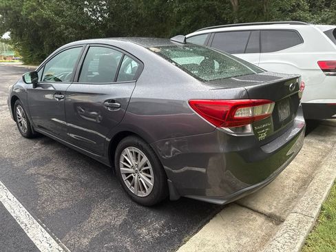 Used 2018 Subaru Impreza 2.0i Premium AWD/4WD image 2