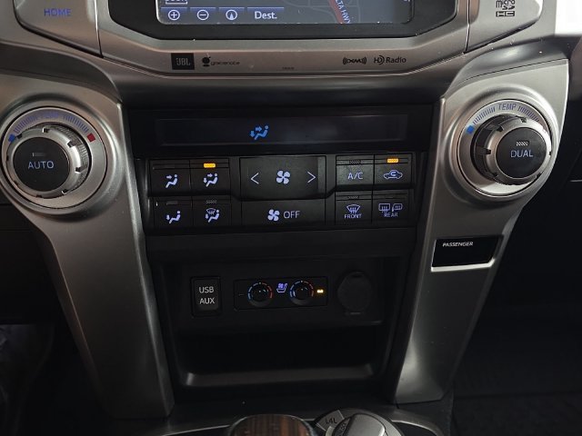 Used 2019 Toyota 4Runner Limited AWD/4WD image 19