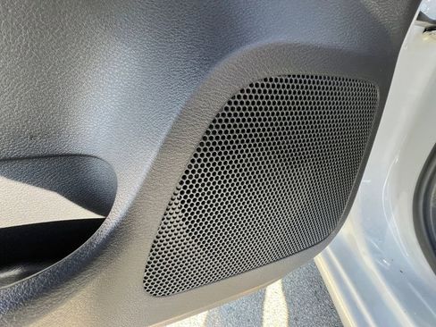 Certified 2025 Nissan Versa SR w/ Trunk Package image 15