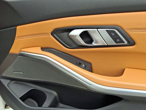 Used 2021 BMW M340i w/ Premium Package image 10