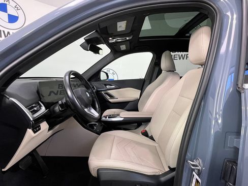 Used 2023 BMW X1 xDrive28i w/ Convenience Package AWD/4WD image 18