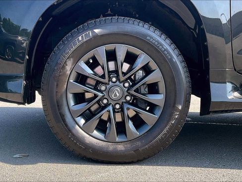 Used 2023 Lexus GX 460 Premium image 7