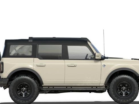 New 2025 Ford Bronco Outer Banks w/ Sasquatch Package image 5