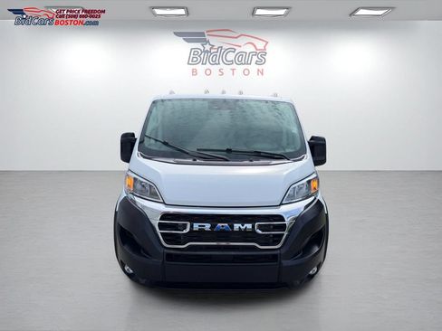 Used 2025 RAM ProMaster 2500 w/ U-Haul Equipment Group FWD image 1