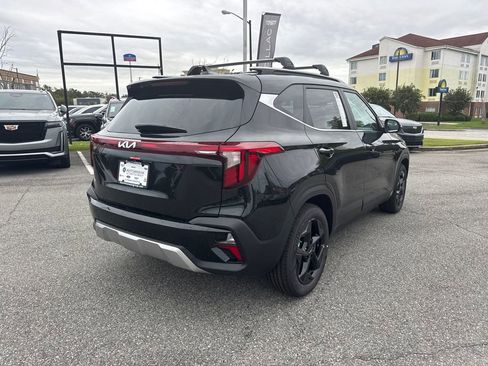 New 2026 Kia Seltos EX w/ EX Sunroof Package FWD image 3