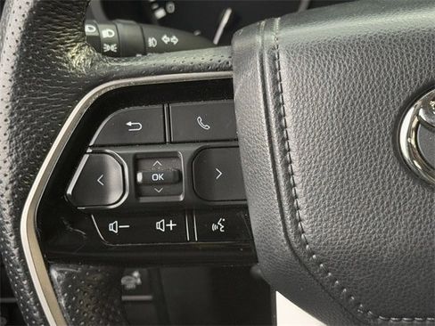 Used 2022 Toyota Tundra Limited image 14