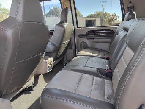 Used 2004 Ford Excursion Eddie Bauer image 20