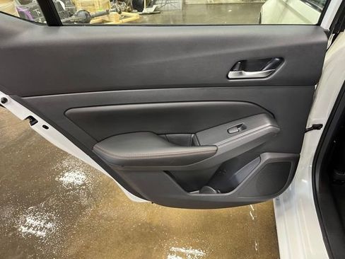 Used 2022 Nissan Altima 2.5 SR w/ Midnight Edition Package image 23