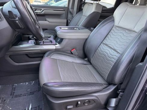 Used 2022 Chevrolet Silverado 1500 ZR2 image 5