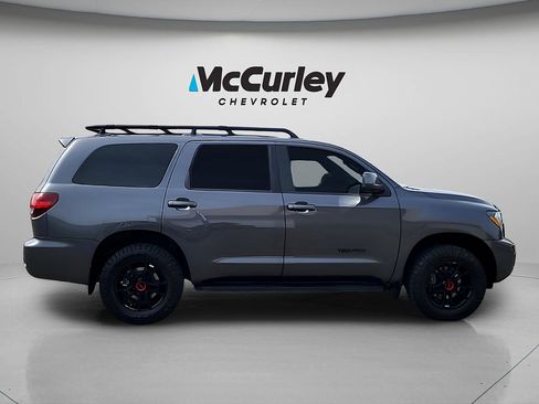Used 2020 Toyota Sequoia TRD Pro AWD/4WD image 8