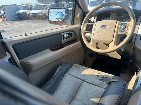 Used 2008 Ford Expedition Eddie Bauer image 16