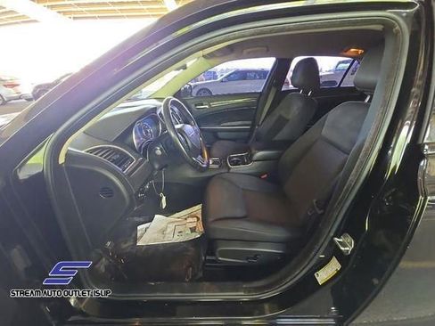 Used 2021 Chrysler 300 Touring w/ Sport Appearance Package image 14