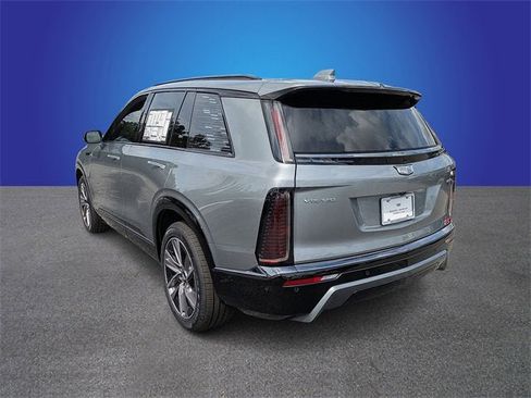 New 2026 Cadillac Vistiq Sport w/ LPO, Floor Liner Package image 3