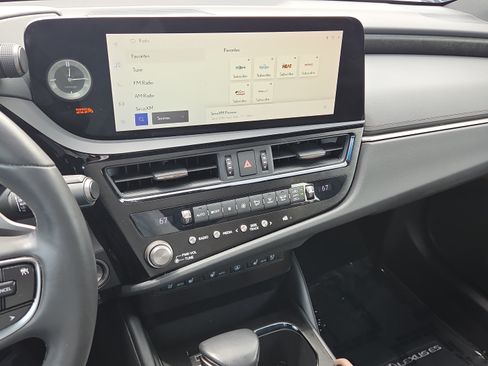 Used 2023 Lexus ES 350 w/ Premium Package FWD image 25
