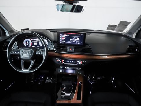 Used 2023 Audi Q5 2.0T Premium Plus w/ Premium Plus Package image 9