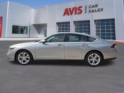 Used 2025 Honda Accord LX image 11