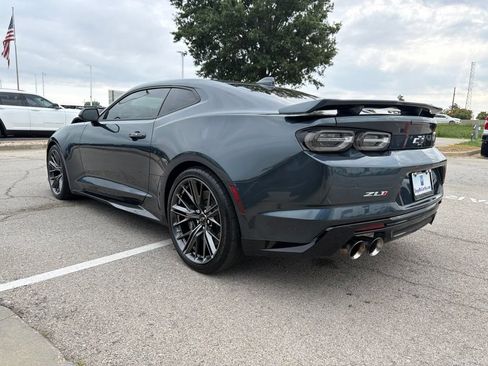 Used 2022 Chevrolet Camaro ZL1 RWD image 5
