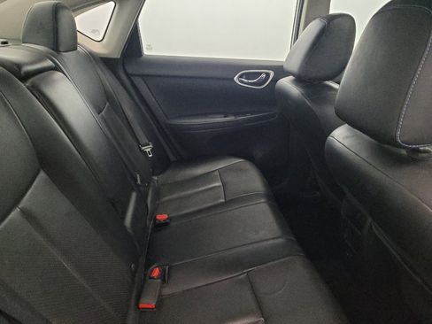 Used 2019 Nissan Sentra SR w/ Premium Package (SR) FWD image 19