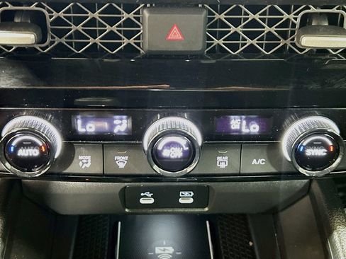 Used 2025 Honda Accord Sport image 12
