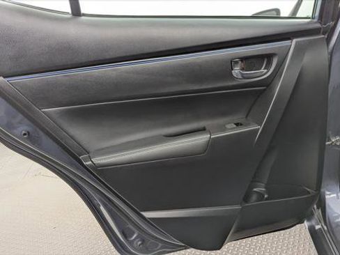 Used 2018 Toyota Corolla SE FWD image 16