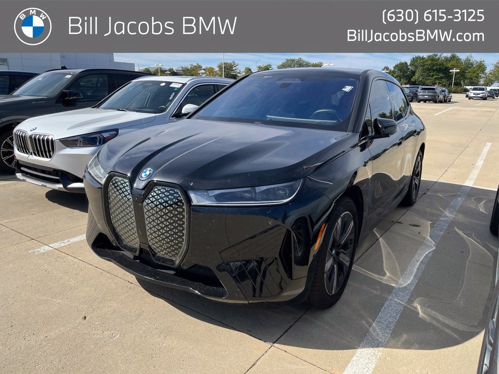 Used 2024 BMW iX xDrive50 w/ Premium Package AWD/4WD image 1