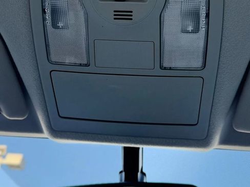 Used 2013 Toyota Prius V Five image 12