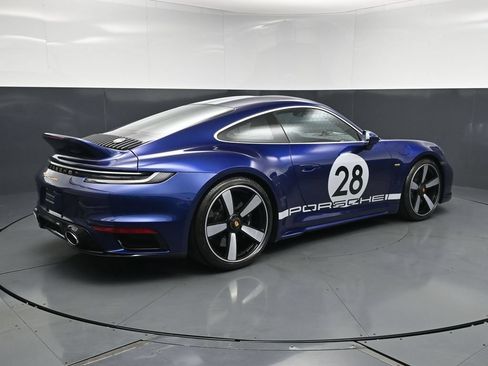 Used 2023 Porsche 911 Sport Classic RWD image 10