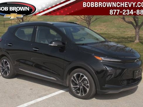 Used 2022 Chevrolet Bolt EUV Premier w/ Sun & Sound Package image 1