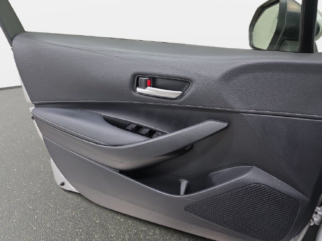 Used 2023 Toyota Corolla SE FWD image 27