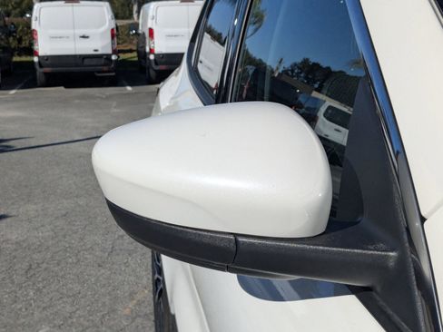 New 2024 Ford Escape SE image 13