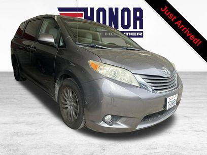 Used 2014 Toyota Sienna XLE