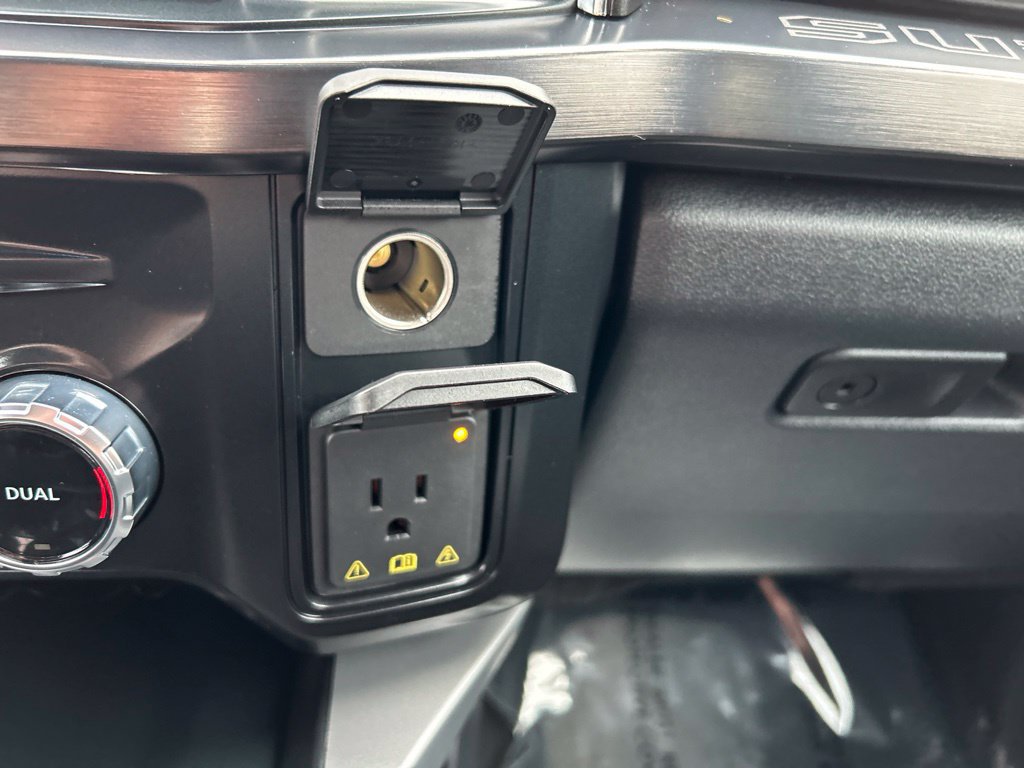 Used 2026 Ford F250 Lariat AWD/4WD image 29