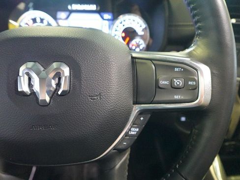 Used 2024 RAM 2500 Laramie AWD/4WD image 15