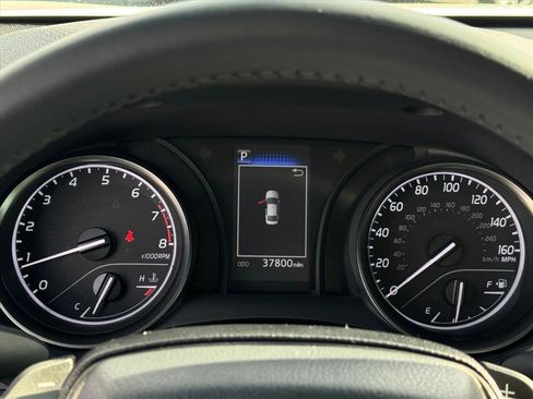 Used 2023 Toyota Camry SE image 20