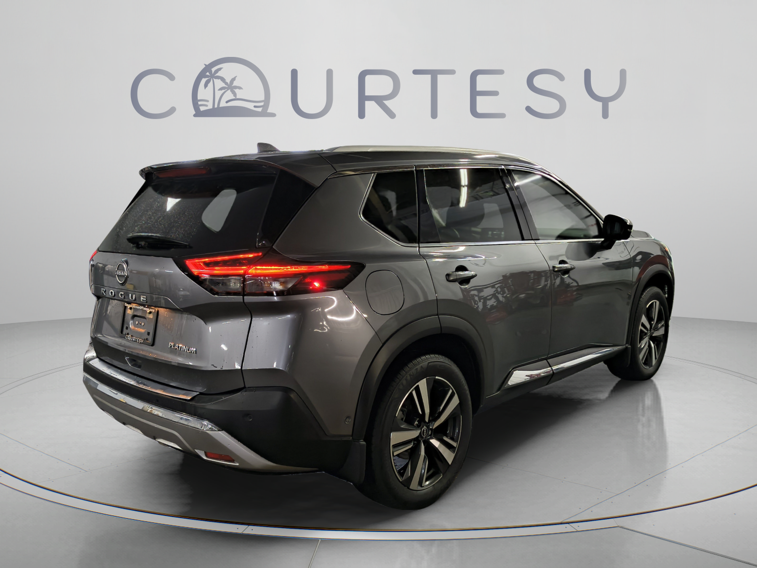 Certified 2023 Nissan Rogue Platinum w/ Platinum Premium Package FWD image 7