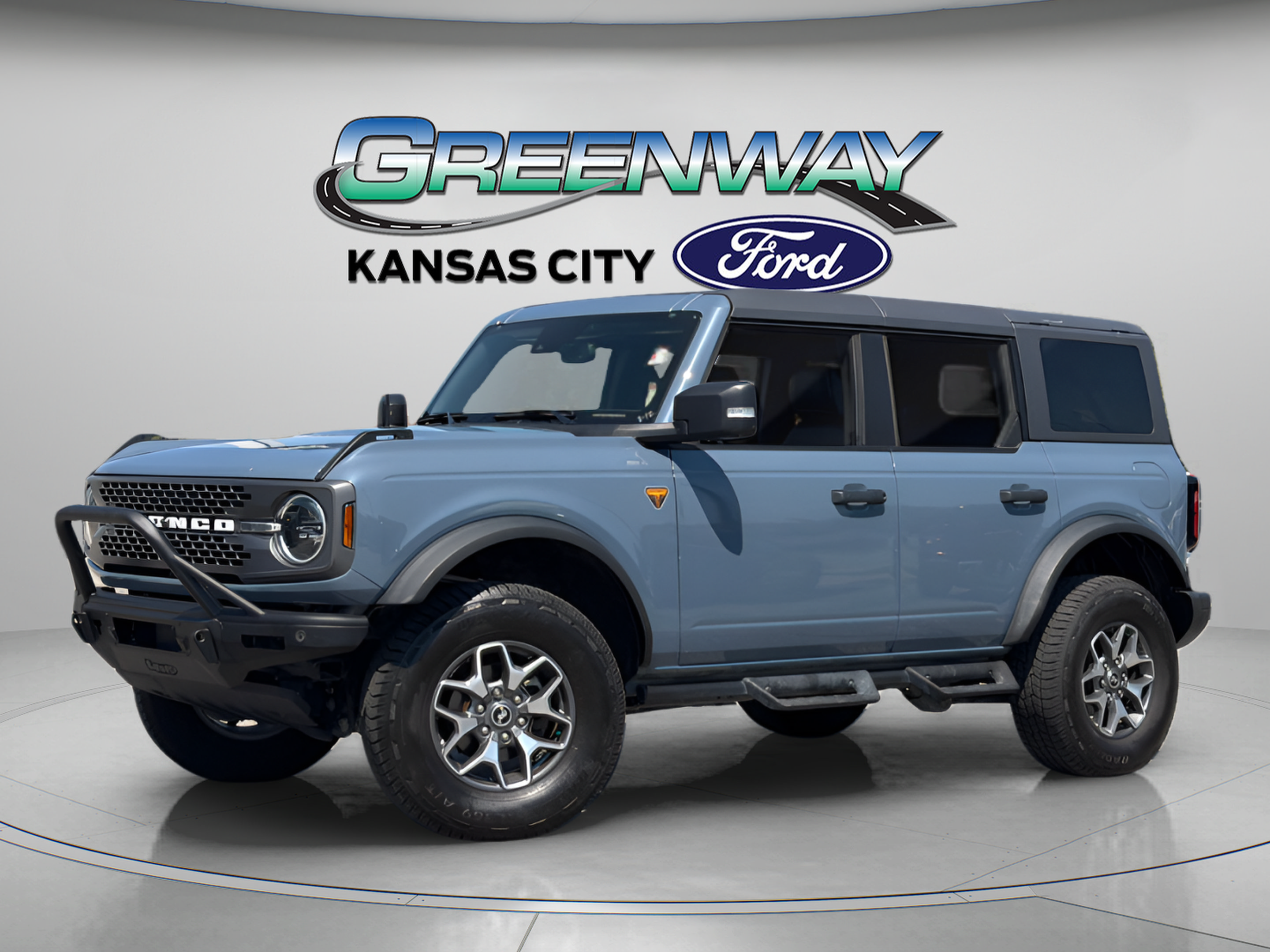 Used 2023 Ford Bronco Badlands AWD/4WD image 4