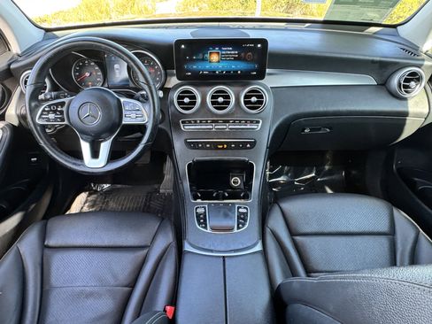 Used 2021 Mercedes-Benz GLC 300 4MATIC image 32