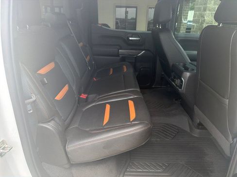 Used 2020 GMC Sierra 1500 AT4 w/ AT4 Premium Package AWD/4WD image 27