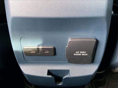 New 2025 Ford Maverick XLT w/ XLT Luxury Package image 19