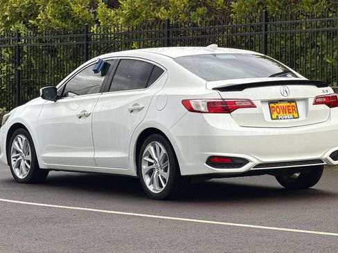 Used 2018 Acura ILX image 6
