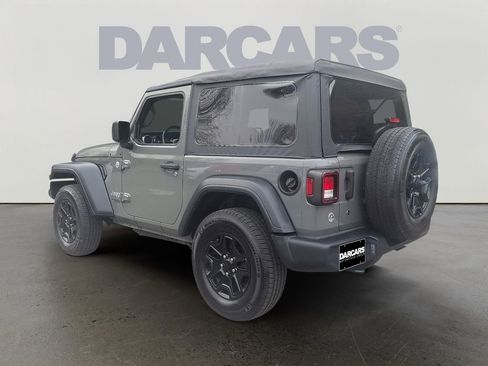 Used 2020 Jeep Wrangler Sport image 4