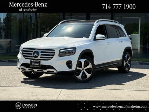 Used 2026 Mercedes-Benz GLB 250 image 1