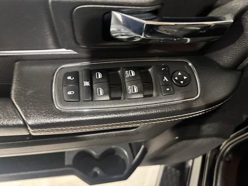 Used 2021 RAM 1500 Warlock AWD/4WD image 17