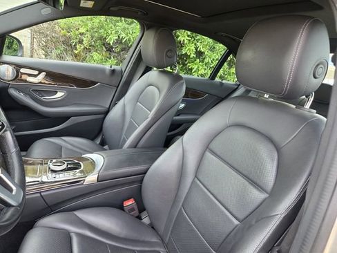 Used 2021 Mercedes-Benz C 300 Sedan w/ Premium Package image 9